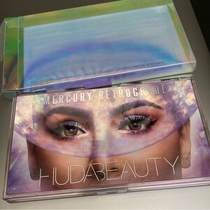 NFS: Huda Beauty Mercury Retrograde Eyeshadow Palette ***Read description***